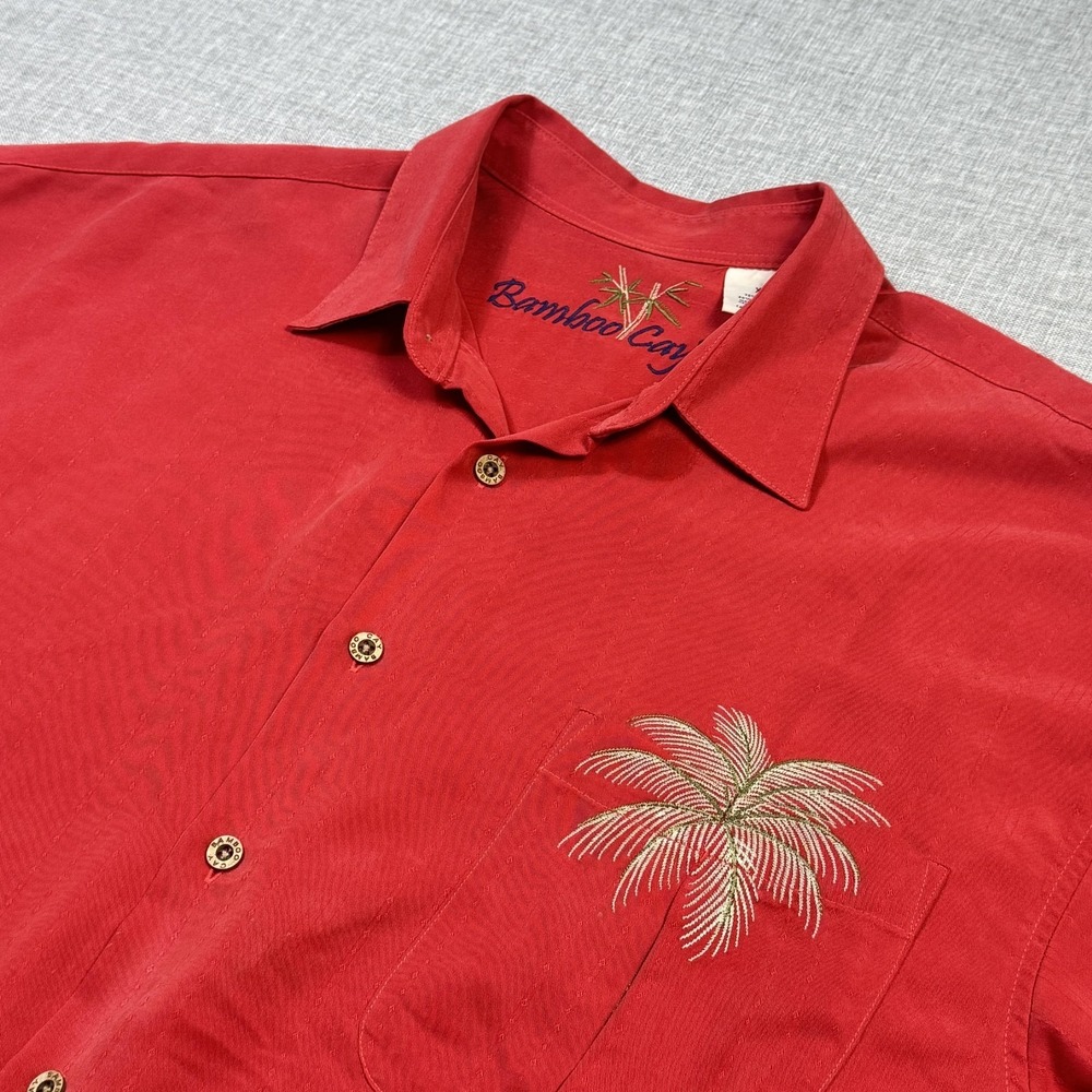 Bamboo Cay Button-Up Shirt Mens XL Red Short Sleeve Rayon Polyester Embroidered